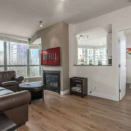 Luxury 3 Bed Private Apartment In Central Downtown Vancouver Dış mekan fotoğraf